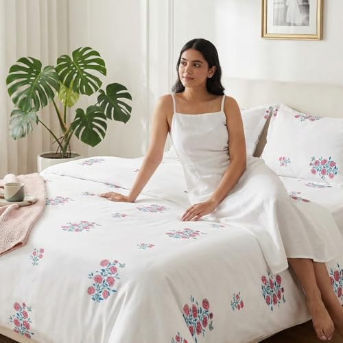 Image of Haus & Kinder Bed Sheet Double Bed | 100% Combed Cotton 186 TC Queen Size Bedsheet | 100 X 90 Inches Double Bed Bedsheet with 2 Pillow Covers | Soft, Chic, Cozy, - Festive Harmony