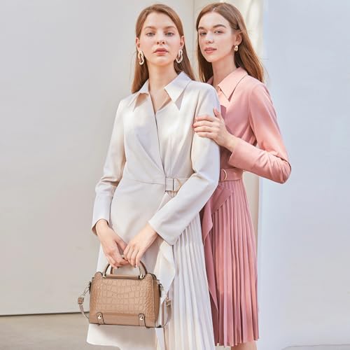 Sac à main croco rigide en cuir verni kaki chic