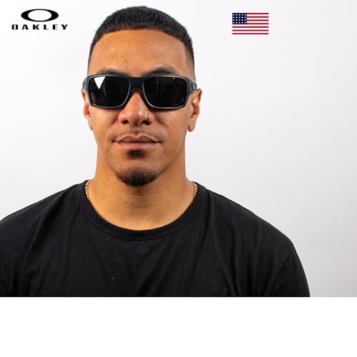 Image of Oakley TURBINE OO9263 Rectangle Shape Sunglasses With Official Eyewear Kit | Men's Sunglasses
