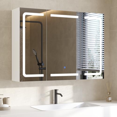 DICTAC Badezimmer Spiegelschrank mit Beleuchtung und Steckdose Badezimmerschrank mit Spiegel und Verstellbarem Regal, Badschrank mit 3 Türen, Wandschrank, Hängeschrank, Badspiegel, 90x60x16cm,Weiß