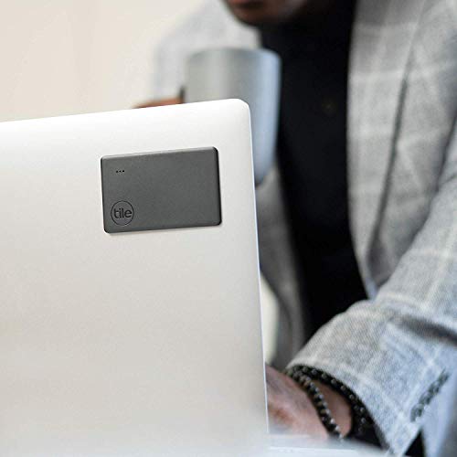 こんなに薄型でも、接続範囲は最大約60mと、機能面も安心です。