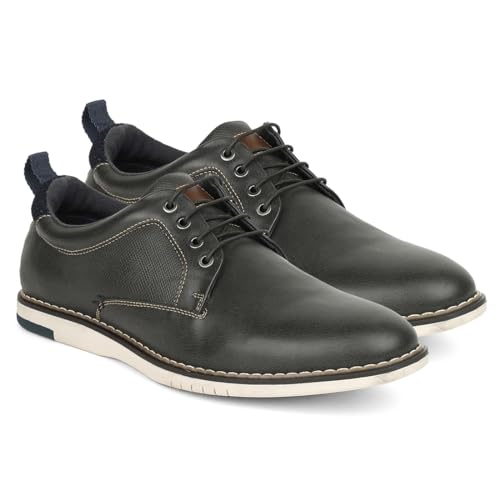 Image of Bata Men's Jay Sneakers