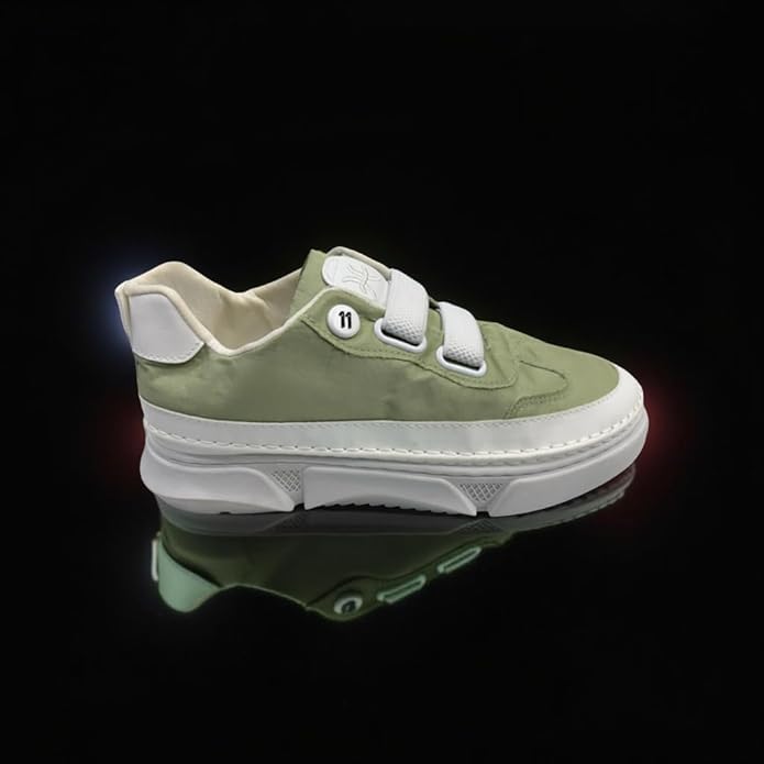 Image of Casual Platform Sneakers for Men, Chunky Sole, Lace-up Design