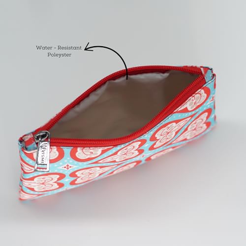 Image of VISMIINTREND Red Hearts Print Flat Pouch - Stylish Storage for Travel and School