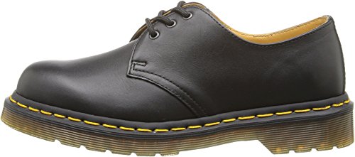 Dr. Martens, 1461 3-Eye Leather Oxford Shoe for Men and Women