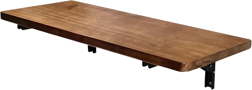 Table murale pliante en bois pour partager de bons repas dans un petit espace