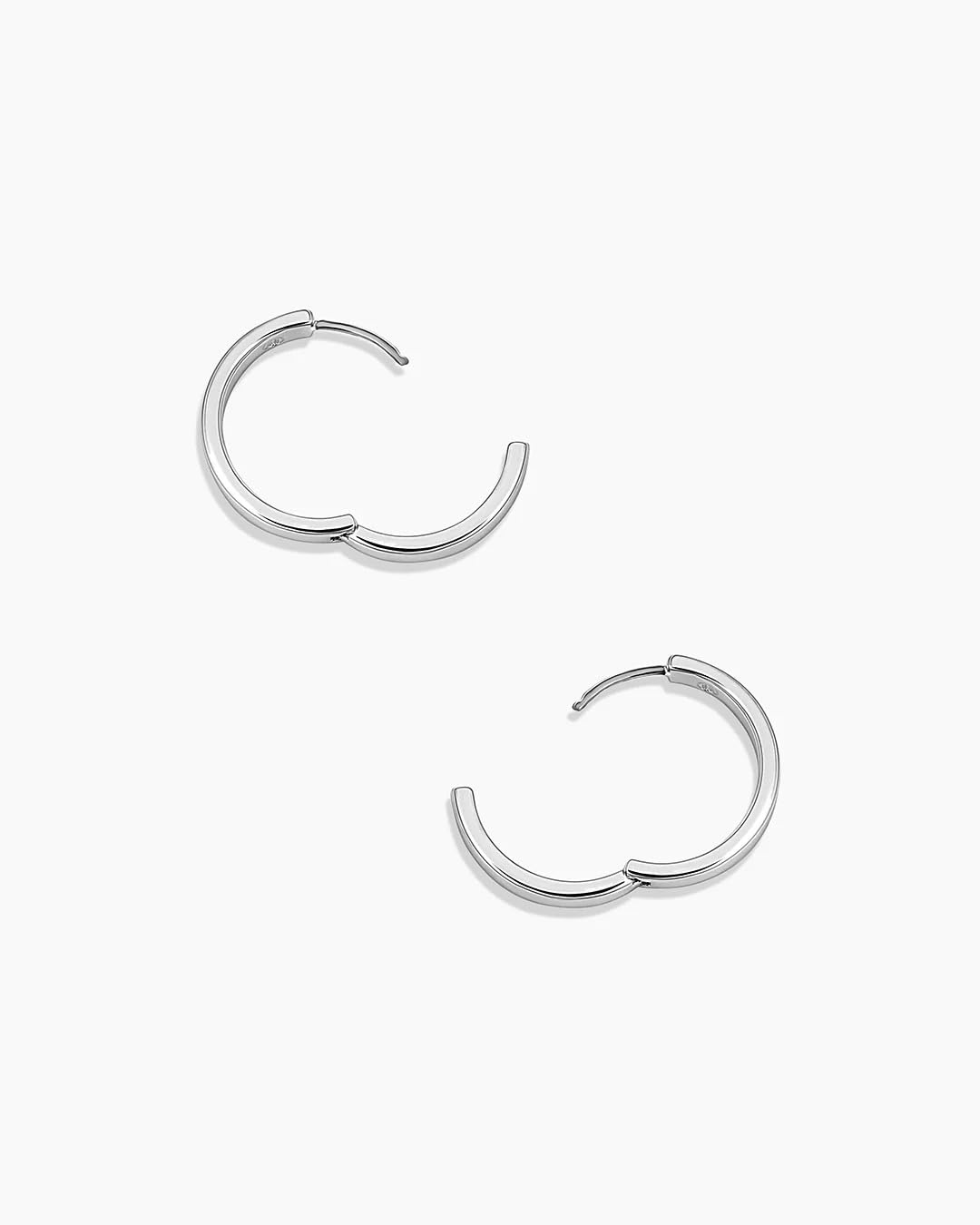 gorjana - Rose Hoops Silver 13/16" profile diameter - 18k Gold Plated - Everyday Wear - Timeless Design - Versatile Style - Hinge Closure