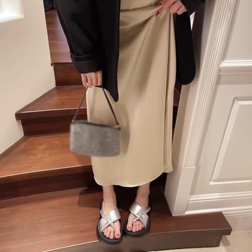 Thick Soled Slippers for Versatile Wearing with Rhinestone Toe Clips for Comfortable Beach Sandals(35)2