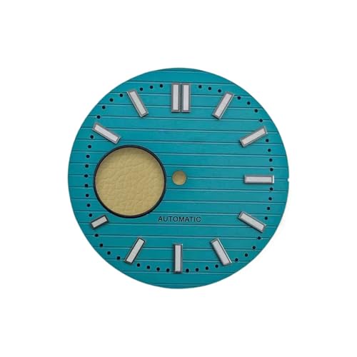 Cadran vert lumineux NH38 montre lisible lors de vos sorties nocturnes
