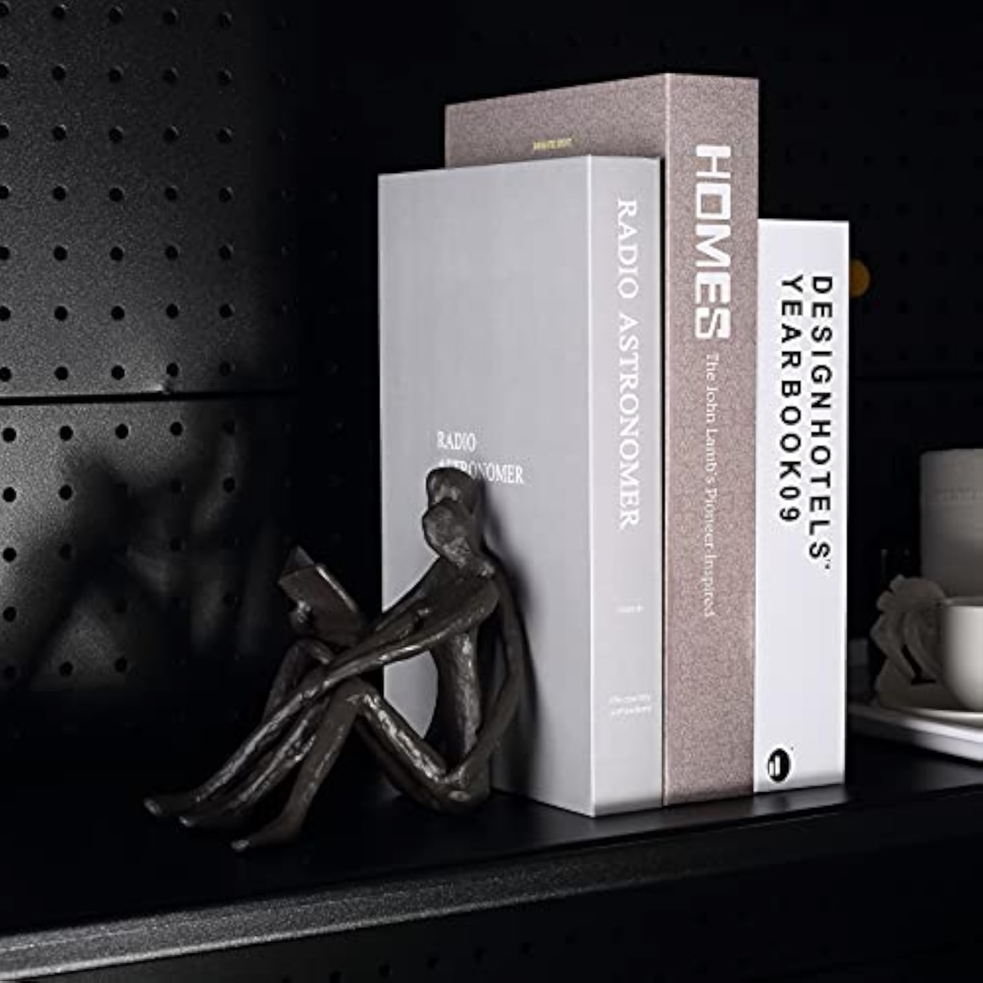 Romantic Reading Couple Cast Iron Bookend, Aesthetic Room Decor