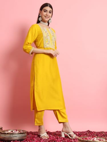 Image of VredeVogel Women's Silk Blend Embroidered Kurta with Pant & Dupatta Set