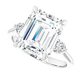 JEWELERYIUM Classic Three Stone Engagement Ring, Emerald Cut 4.00CT, VVS1 Clarity, Colorless Moissan