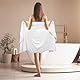 Utopia Towels - 2er Pack Saunatücher 80x200 cm Saunahandtuch 100% Baumwolle mit Aufhängeschlaufe, große Badetücher, saugfähige XXL Handtücher (Weiß)