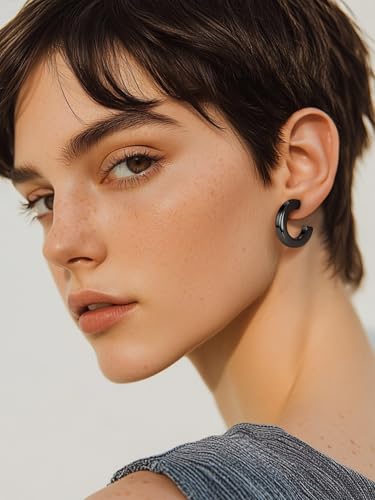 Image of Stainless Steel Chunky Hoop Earrings For Women, Minimalist and Chic, Black /Gold Plated, Round Hoops Earrings Hypoallergenic, Size: 30mm /40mm /60mm /80mm, Come with Box