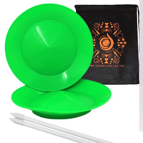Cascade Juggling Set of 2 Spinning Plates and Sticks - Flexi Kid's Plate Spinning Set - Includes Cascade Carry Bag (Green)