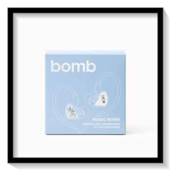 【新品未開封】ILLIT アイリット [bomb] (Merch Ver.) ILLIT bomb Merch Ver. 新品未開封 特典トレカ付き Amazon.co.jp