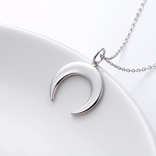 DAOCHONG S925 Sterling Silver Crescent Moon Tooth Horn Pendant Necklace for Women4