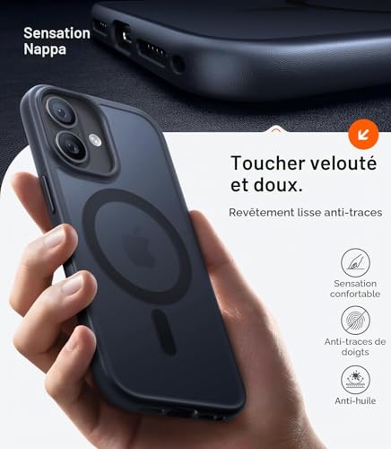 Coque iPhone 17 veloutée TORRAS Guardian en texture noire premium