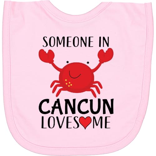 inktastic Someone in Cancun Loves Me Newborn Bib