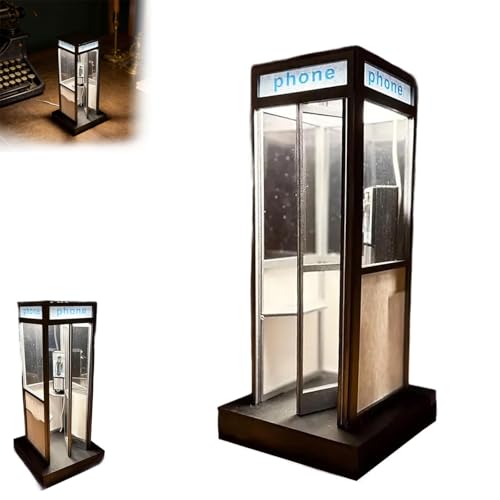 Luce LED calda e ambientale: quando accesa, la cabina telefonica si illumina delicatamente come una vera cabina di strada di notte, creando un'atmosfera accogliente e rilassante.
