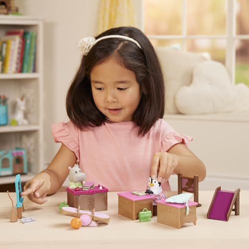Li'l Woodzeez – Classroom & Playground Set, 20 Pieces Miniature Dollhouse Furniture & Accessories for Imaginative Pretend Play, 3+ Years