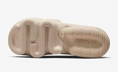 半額販売中 Nike エアマックスココ セサミ 23cm