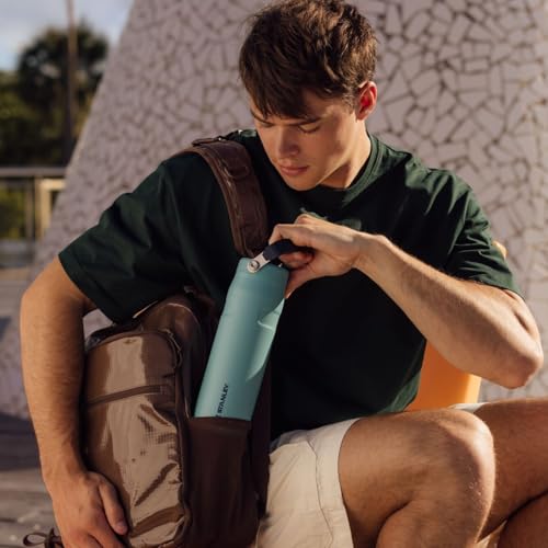 Image of Stanley IceFlow Flip Straw 2.0 Water Bottle 24 oz | Built-In Straw for Travel and Sports | Lightweight and Leak Resistant | Insulated Stainless Steel | BPA-Free | Prickly Pear