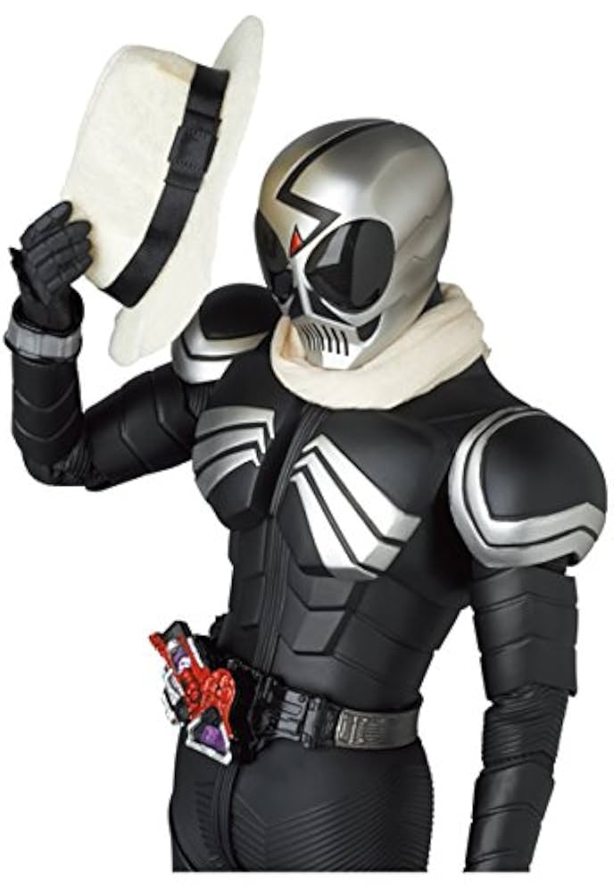 リアルアクションヒーローズ No.708 RAH DX 仮面ライダースカル(Ver.2.0) Amazon.co.jp: リアルアクションヒーローズ No.708 RAH DX 仮面