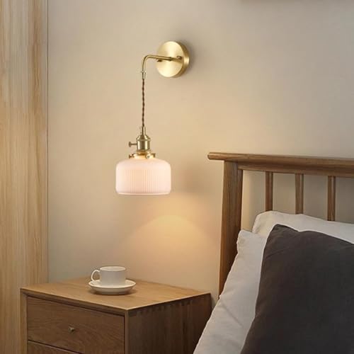 Applique céramique vintage pour remplacer les lampes de chevet encombrantes - 4