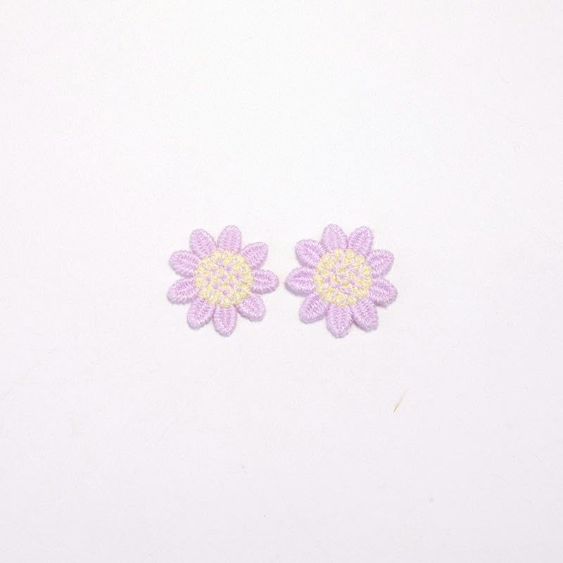 Naszywka haftowana 30 SZTUK 3 CM Małe Kwiaty Stokrotki Ręcznie Robione Szydełkowe Aplikacje Kwiatowe Naszywki Haftowane Do Prasowania Na Ubrania(17# Light Blue 12 Petal)