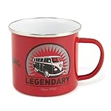 La extraordinaria taza en el diseño del estilo retro con VW Bullis en diferentes colores sobre un fondo azul encanta con un toque nostálgico cada armario de cocina