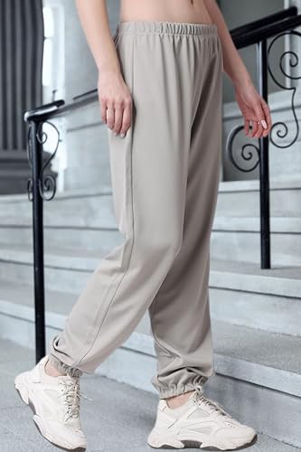Image of Women Casual Bright Black Solid Women Joggers