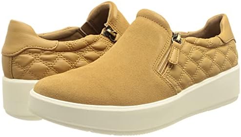 Clarks Women's Layton Step Sneaker | Image 6