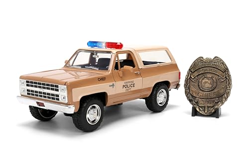 Jada Stranger Things Hopper's Chevy Blazer 1980 Die-Cast Car with Police Badge 1:24 Scale Collectible Vehicle Toys