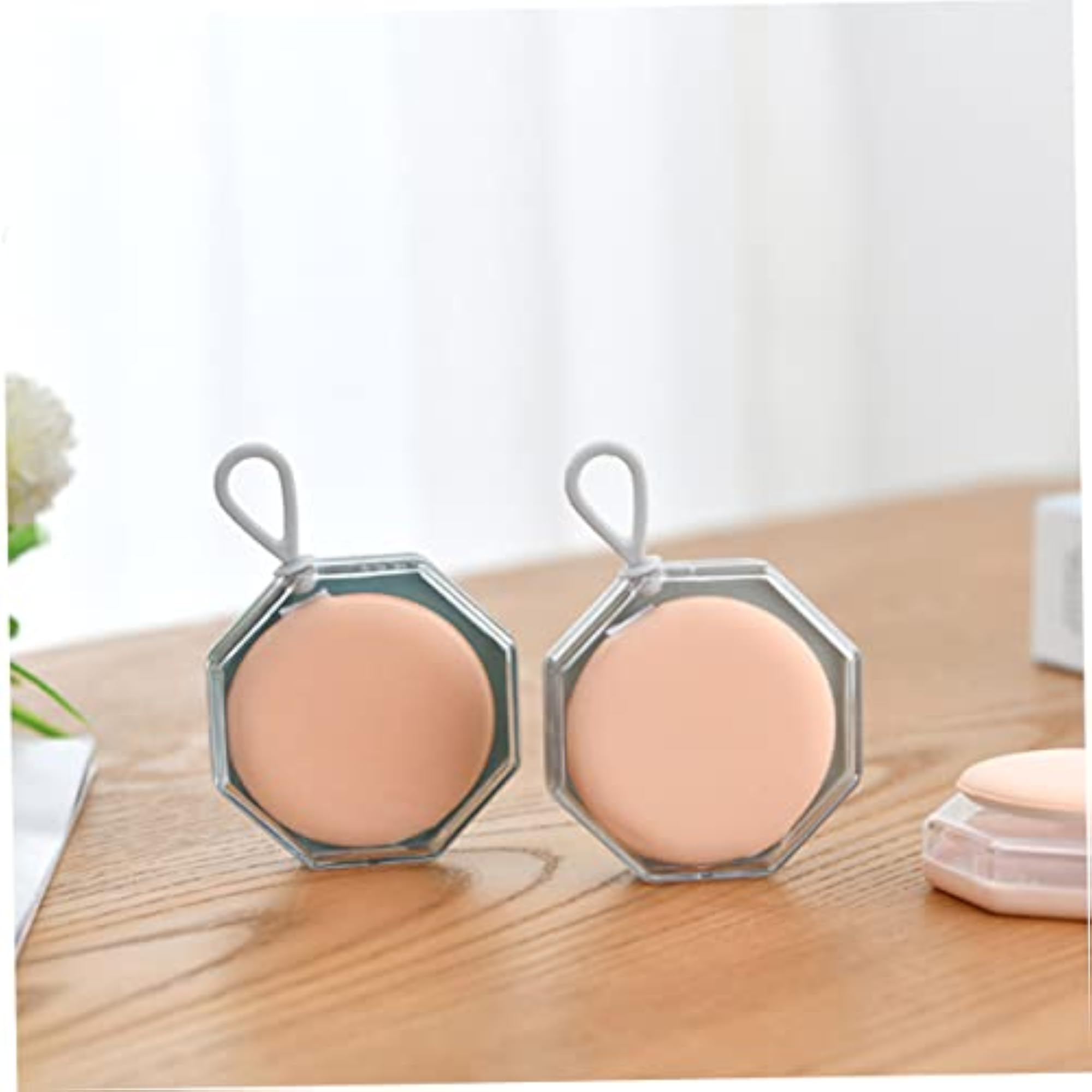Portable Octagonal Makeup Puff Box for Travel and Home Use
