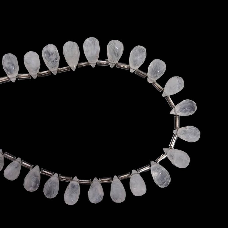 Perles en pierre de lune naturelle en larme pour création de bijoux