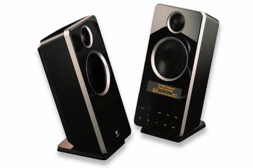 Preisvergleich Produktbild Logitech Z10 2.0 PC Lautsprechersystem 30 Watt RMS