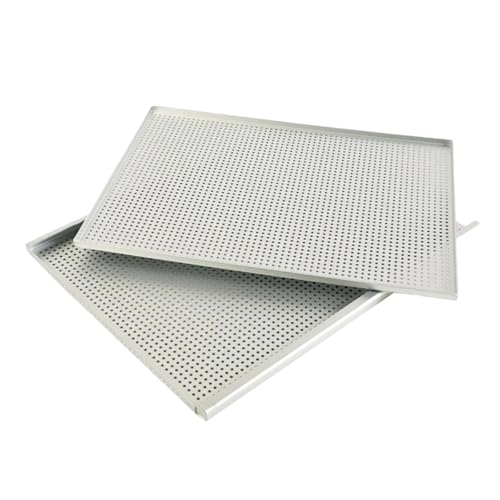 Plaque de cuisson rectangulaire pour éviter la pâte feuilletée molle au four