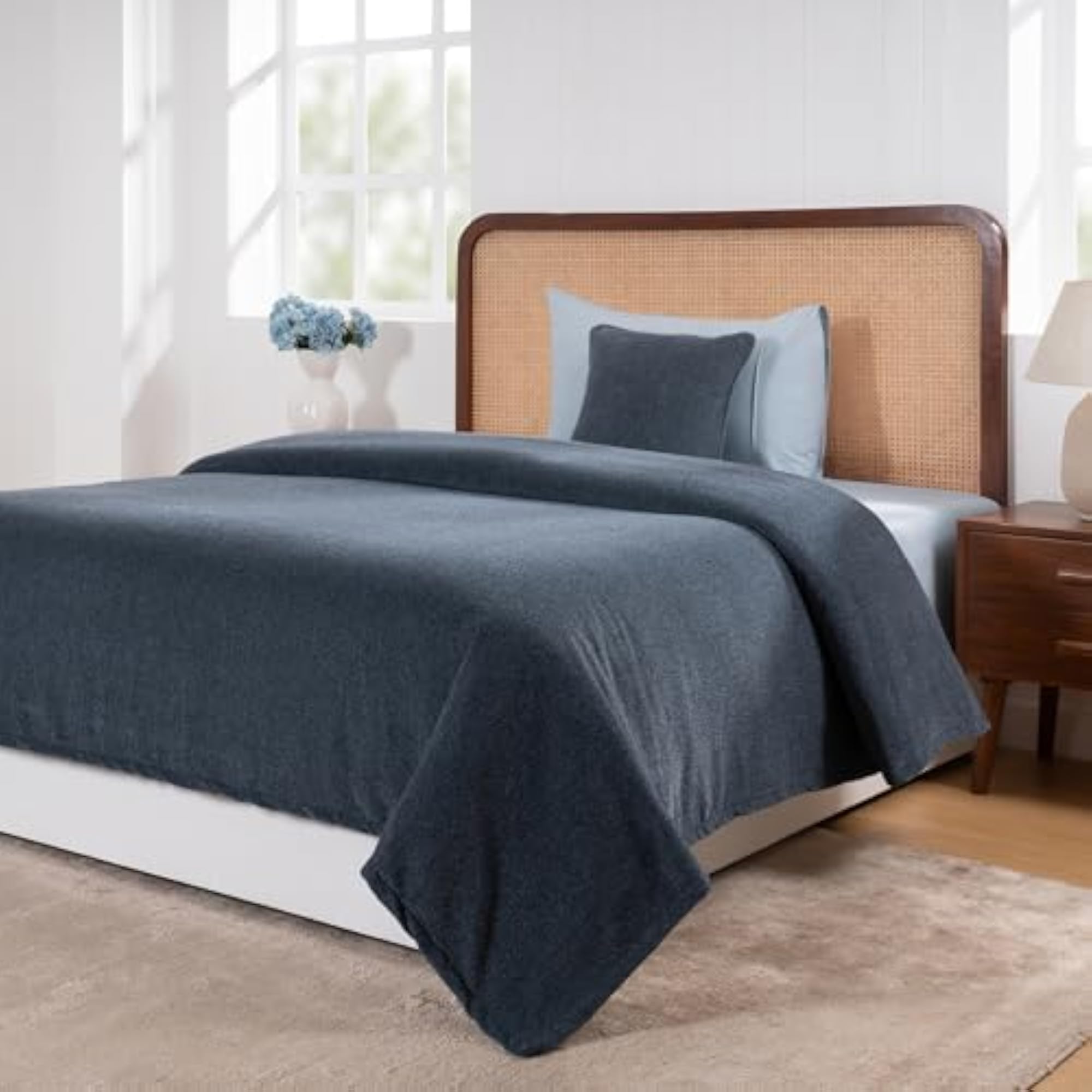 Single Bed Cotton Solid 310 GSM Bed Cover