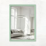Verre véritable de qualité supérieure & cadre en miroir de haute qualité - Surface de miroir en verre véritable de haute qualité pour une image naturelle sans distorsion. Cadre en MDF stable recouvert de film avec un support métallique pour montage mural en format portrait ou paysage.