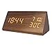 Produktbild Homieco Digital Wecker Holz Einstellbare Helligkeit Sprachsteuerung LED Dreieckuhren Anzeige Zeit Temperatur Wohnkultur
