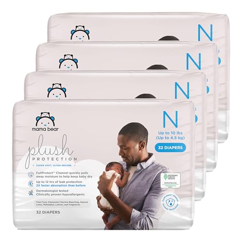 Image of Amazon Brand - Mama Bear Plush Protection Diapers, Keeps Baby Dry, Leakproof, Skin Safe, Size Newborn, Hypoallergenic Premium Disposable Baby Diapers, 128 Count (4-Pack), White and Cloud Dreams