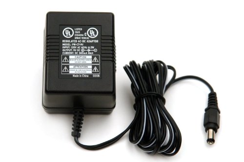 Boss TU-3 Chromatic Tuner Bundle with Power Supply, Instrument Cable, Patch Cable, Picks, and Austin Bazaar Polishing Cloth
