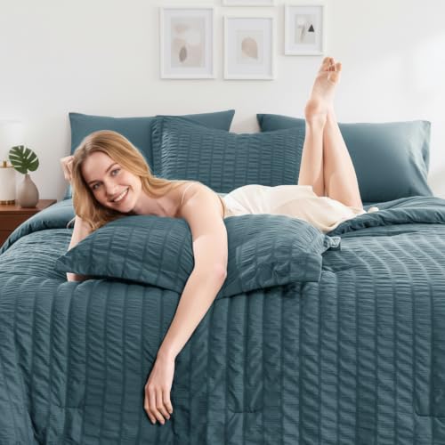 Image of HIMEET Queen Comforter Set, 7-Piece Seersucker Bed in a Bag, Mineral Blue | 90 GSM Brushed Fabric, 240 GSM Fill, 90 x 90-Inch Comforter, 14-Inch Deep Pocket, OEKO-TEX Certified, All-Season Comfort