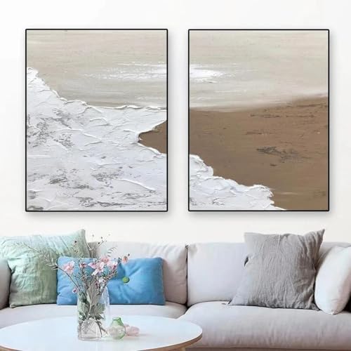 Peinture de paysage marin beige pour une ambiance zen dans votre salon moderne