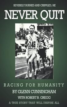 Paperback Never Quit: Horribly burned and crippled Book