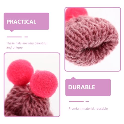Mini bonnets tricotés en fil de laine multicolores pour customiser facilement vos objets