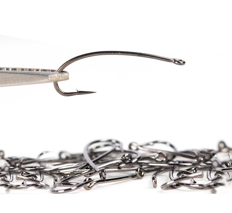 Pack of 100 Curved Straight Eye Fly Tying Hook Dry Wet Flies Hoppers Terrestrials and Stonefly Nymphs Lure Bait Materials