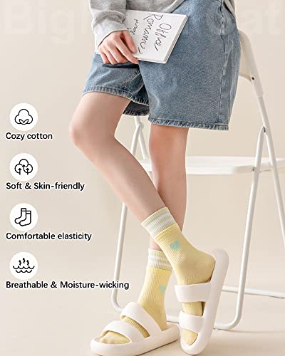 Image of IIG Women's Fashion Cute Cotton Socks Novelty Funny Above Ankle Crew Socks Holiday Gifts for Women 4 /5 Pairs