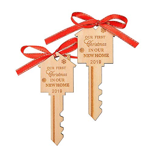 LEJHOME 2 Pcs Our First Christmas in Our New Home Key Wood Christmas